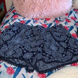 Perfect condition navy & light blue patterned!